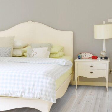 SATIN WHITE